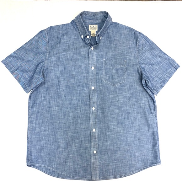 L.L. Bean Men's Traditional Fit Denim Button Down Short Sleeve Shirt - Picture 2 of 5